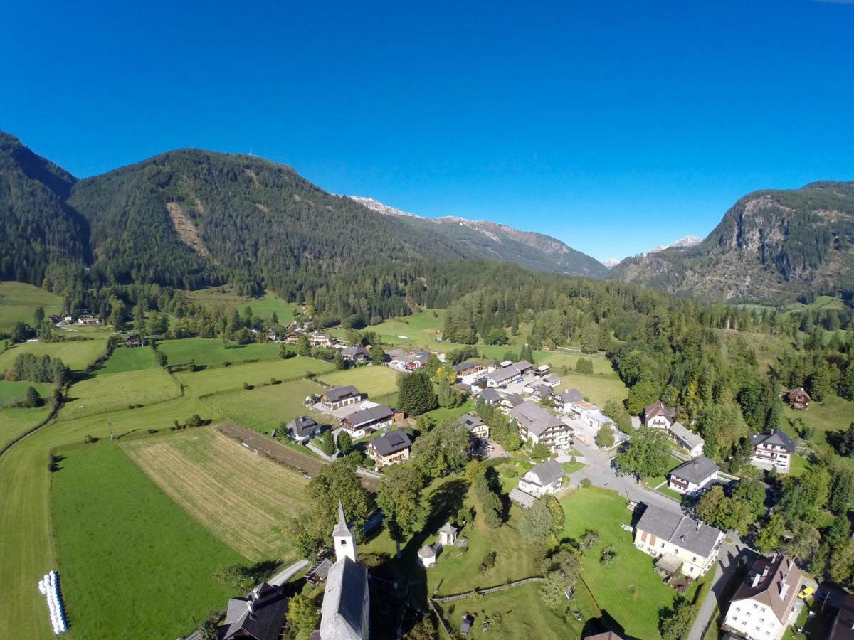 David Suiten Mauterndorf  Buitenkant foto